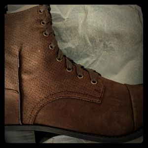 Lane Bryant boots zip up
